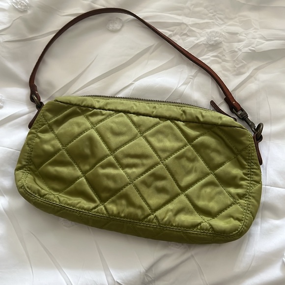 🐢 J. Crew Green Quilted Baguette🐢 - Picture 4 of 9